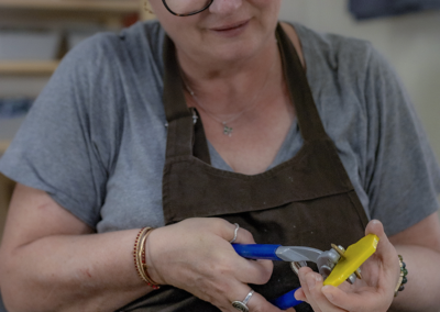 Sud mosaïque - découpage de tesselles